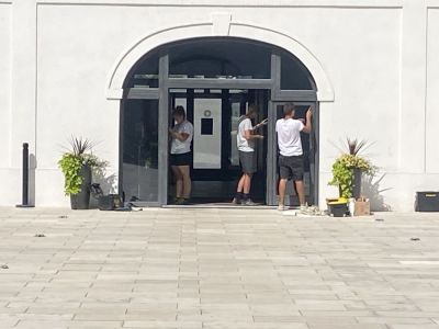 Renovácia dverí, Château Gbeľany