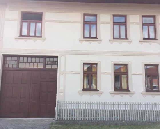 Renovácia okien, historická budova Bobrovec